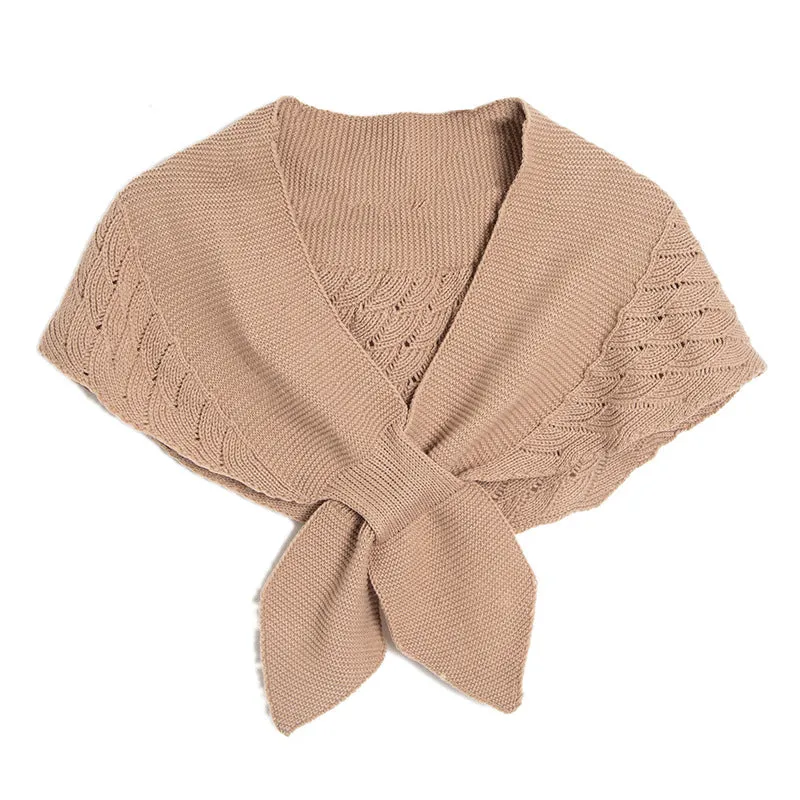 Chic Weekend Warmth: Durable, Windproof Knitted Scarf - A Featherless, Elastic Fashion Statement for Women