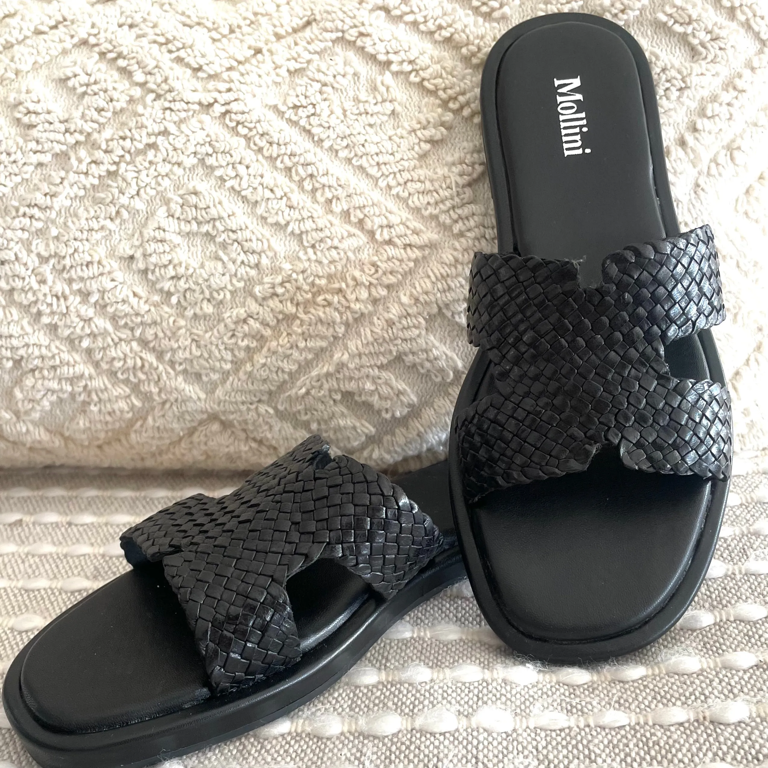 Dala slide - black