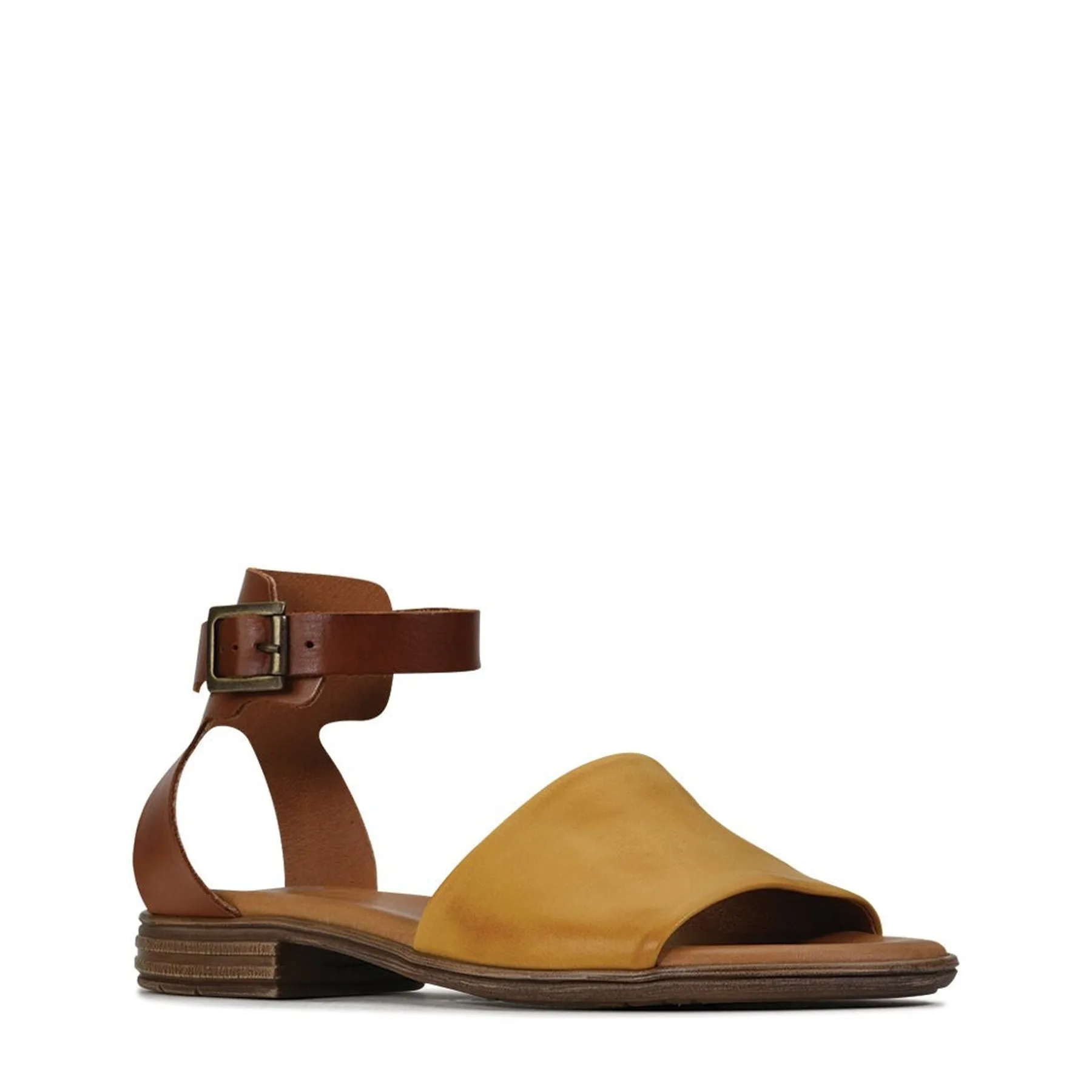 ILOS ANKLE STRAP. LEATHER SANDALS