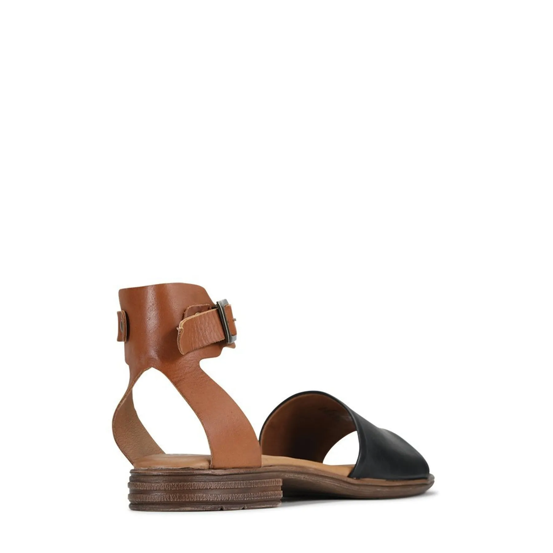 ILOS ANKLE STRAP. LEATHER SANDALS