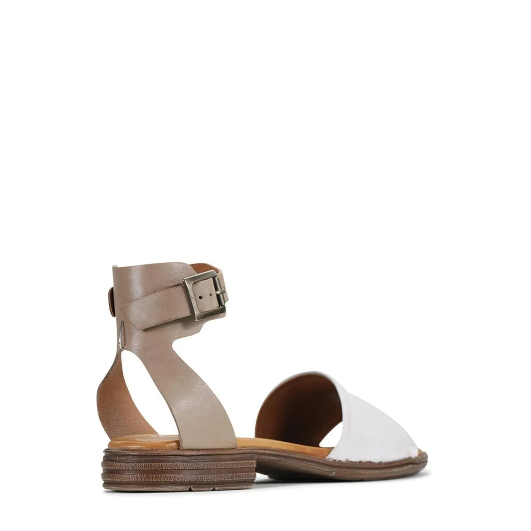 ILOS ANKLE STRAP. LEATHER SANDALS