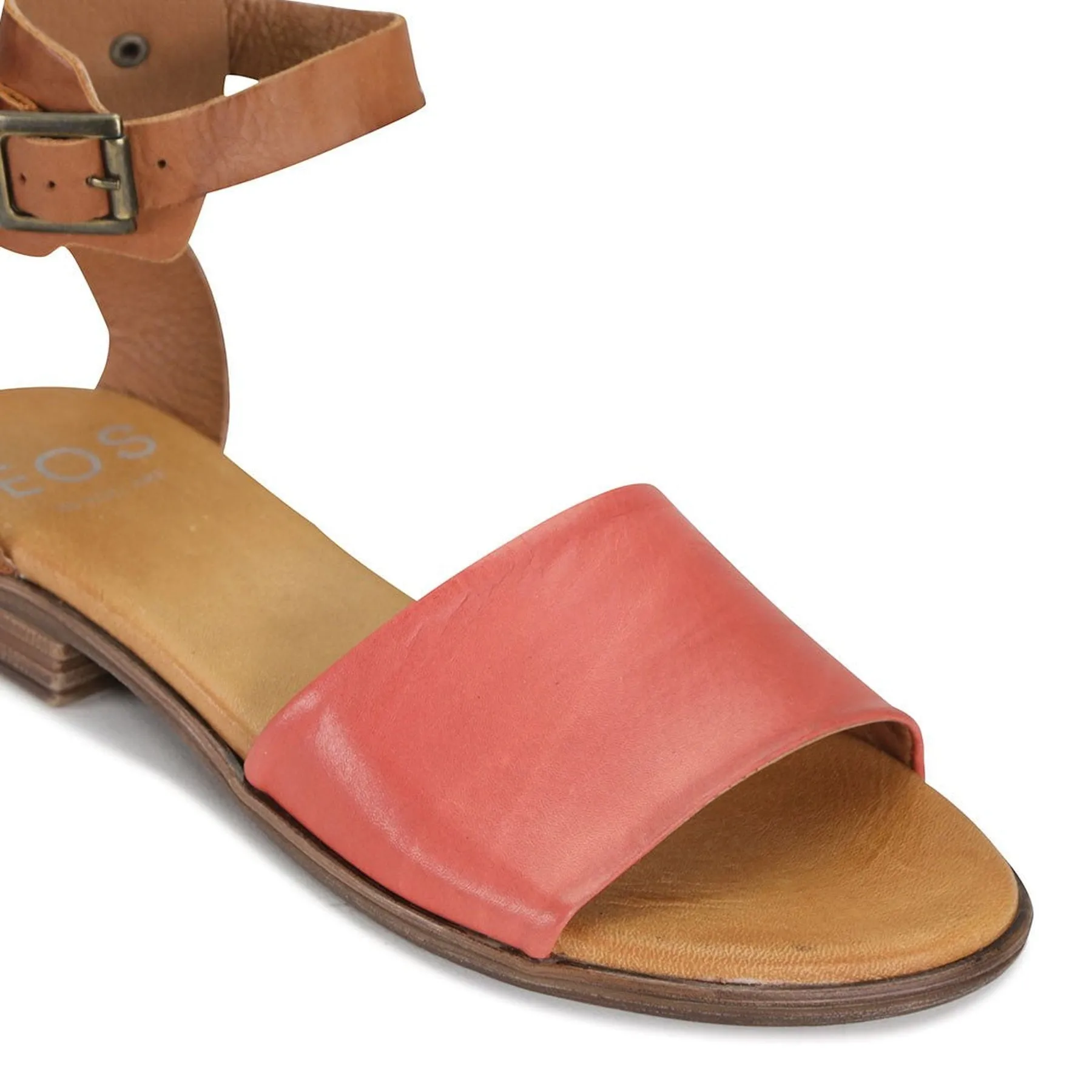 ILOS ANKLE STRAP. LEATHER SANDALS