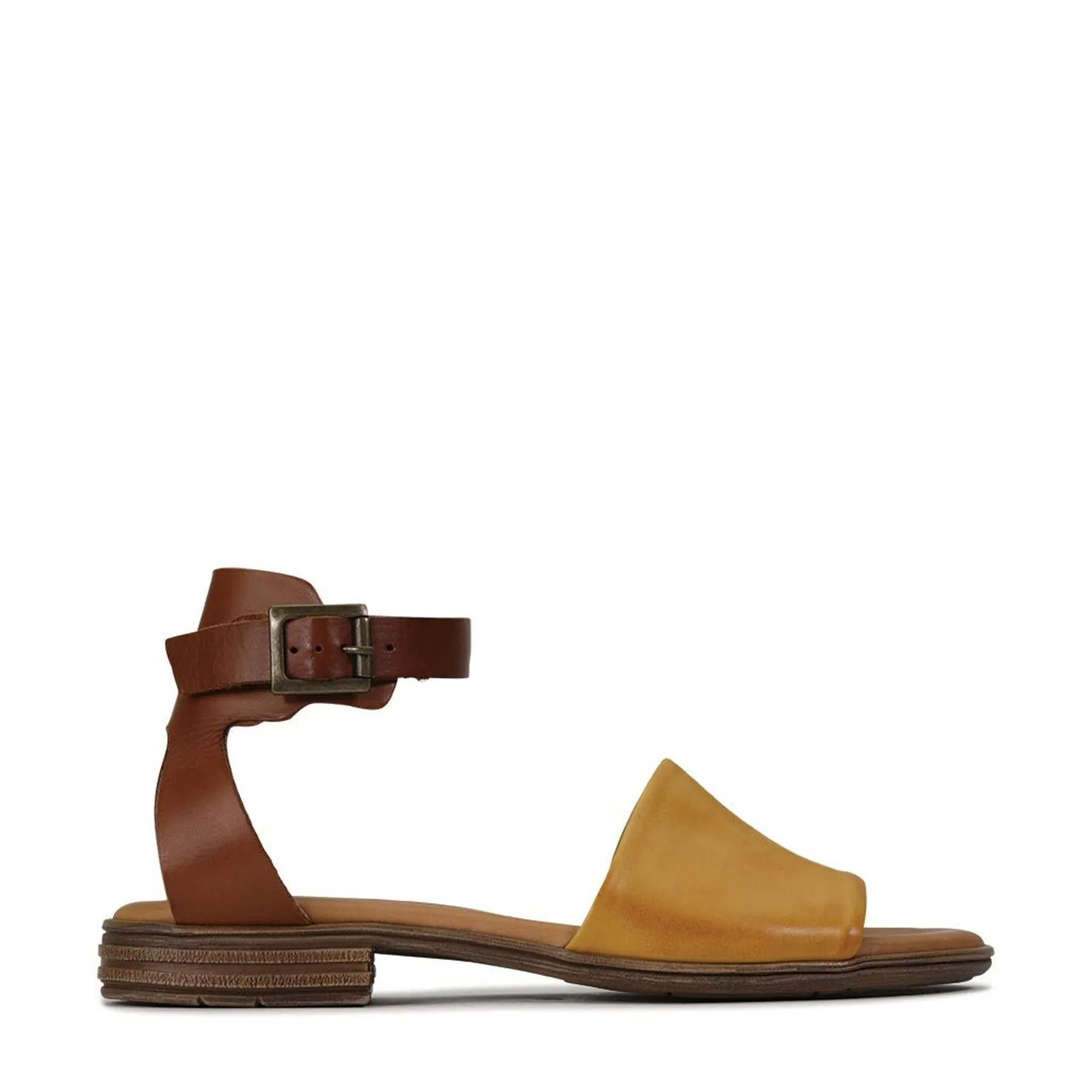 ILOS ANKLE STRAP. LEATHER SANDALS