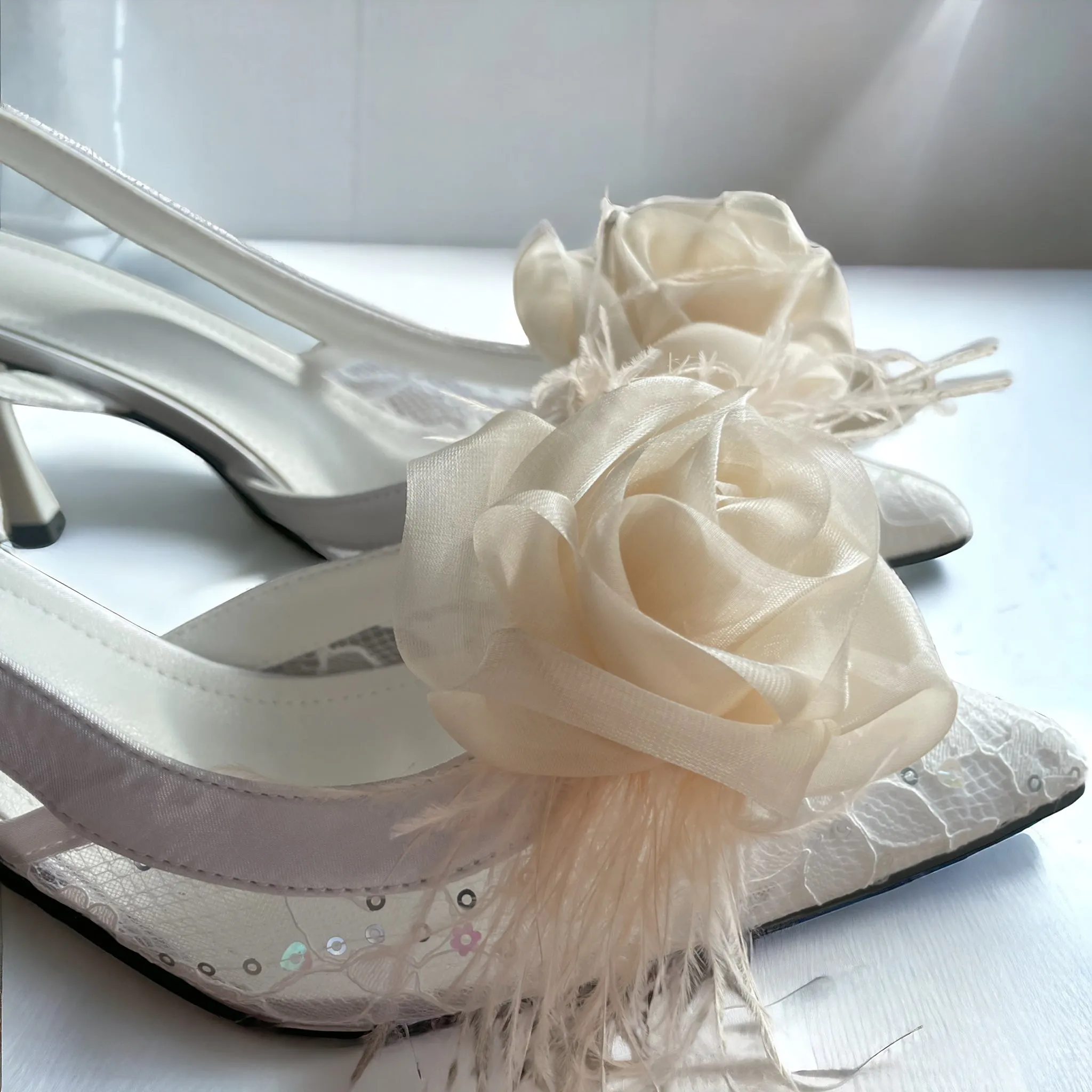 Organza Rose Fabric Flower Feather Shoes Clips, Handmade Decor - White