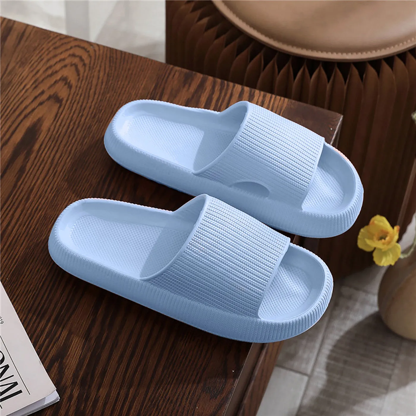 Women's Super Soft Eva Thick Platform Minimalist And Comfortable Indoor Bathroom Non-Slip Slippers